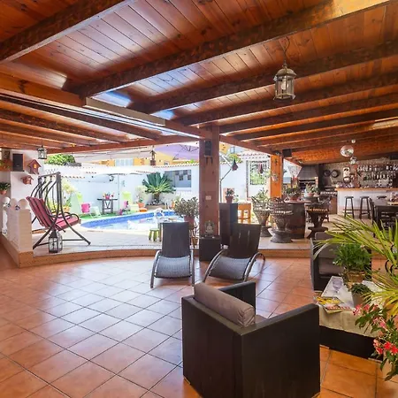 Casa Pilar Con Piscina Feriehus Teror