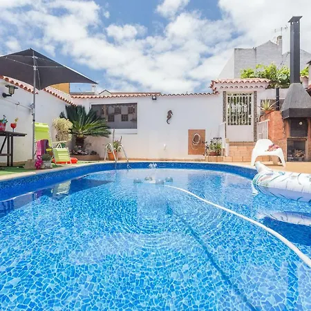 Casa Pilar Con Piscina Feriehus *