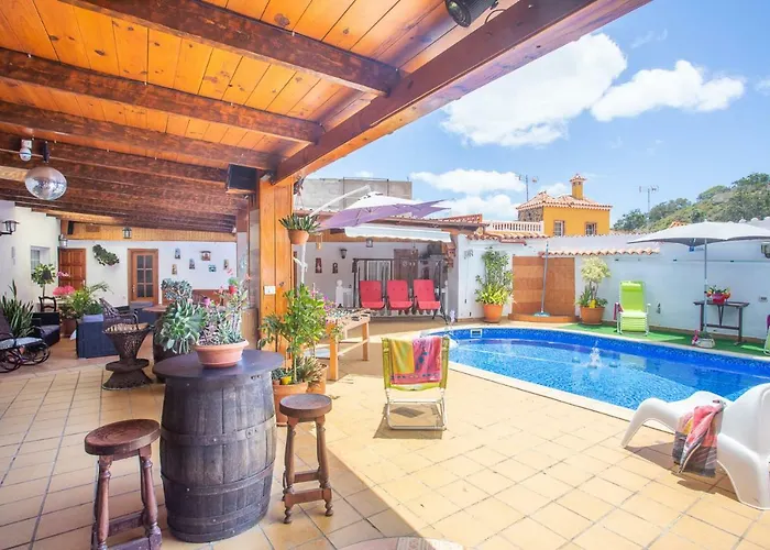 Casa Pilar Con Piscina Nyaraló *